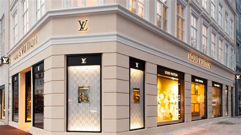 louis vuitton in store|louis vuitton store online.